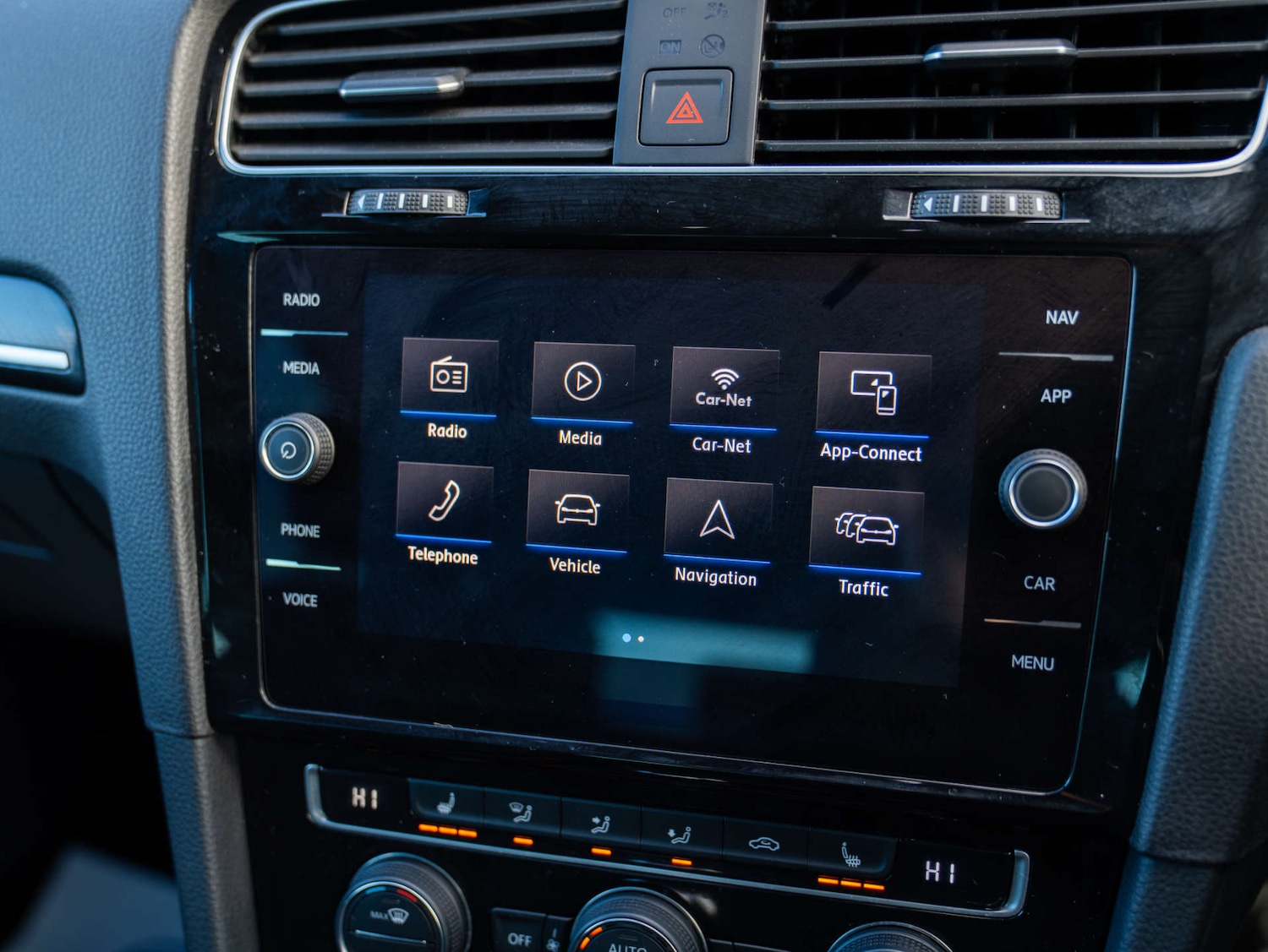 Used Volkswagen Golf 2019 for sale - 76629675: Photo 56