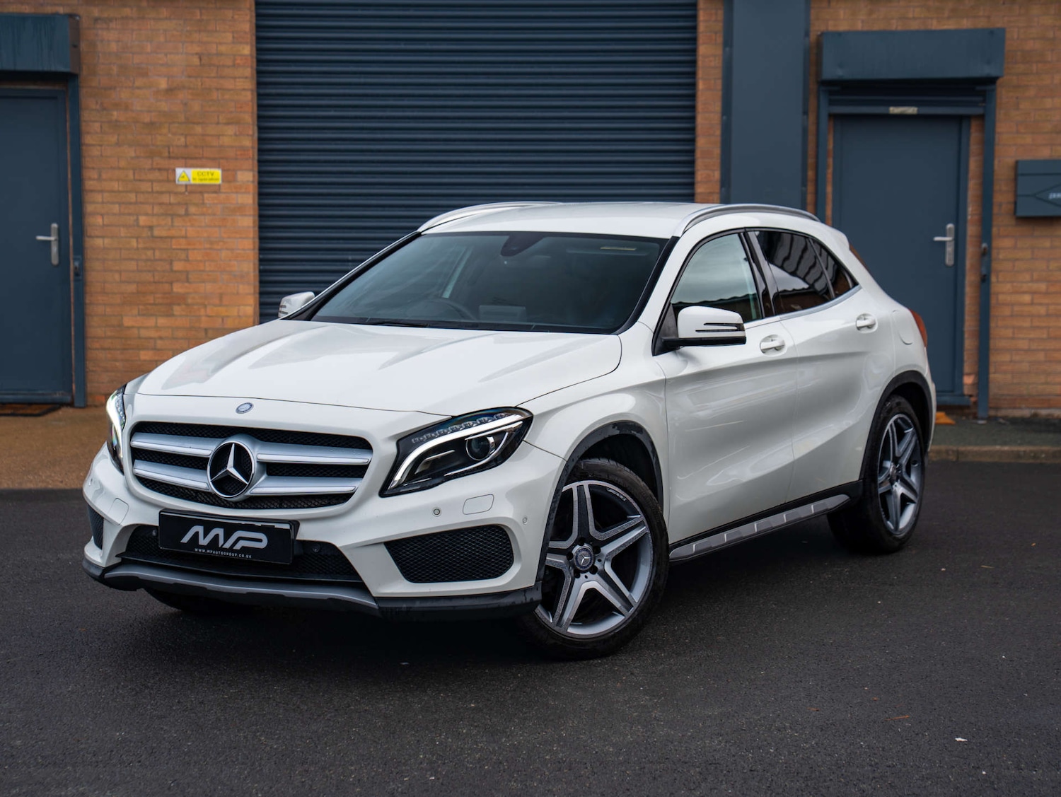 Used Mercedes-Benz GLA 2016 for sale - 76829710: Photo 1