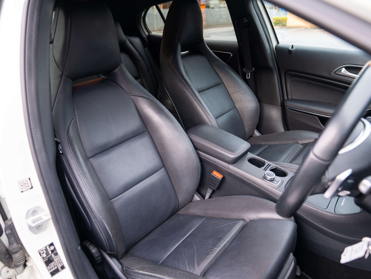 Used Mercedes-Benz GLA 2016 for sale - 76829710: Photo 4