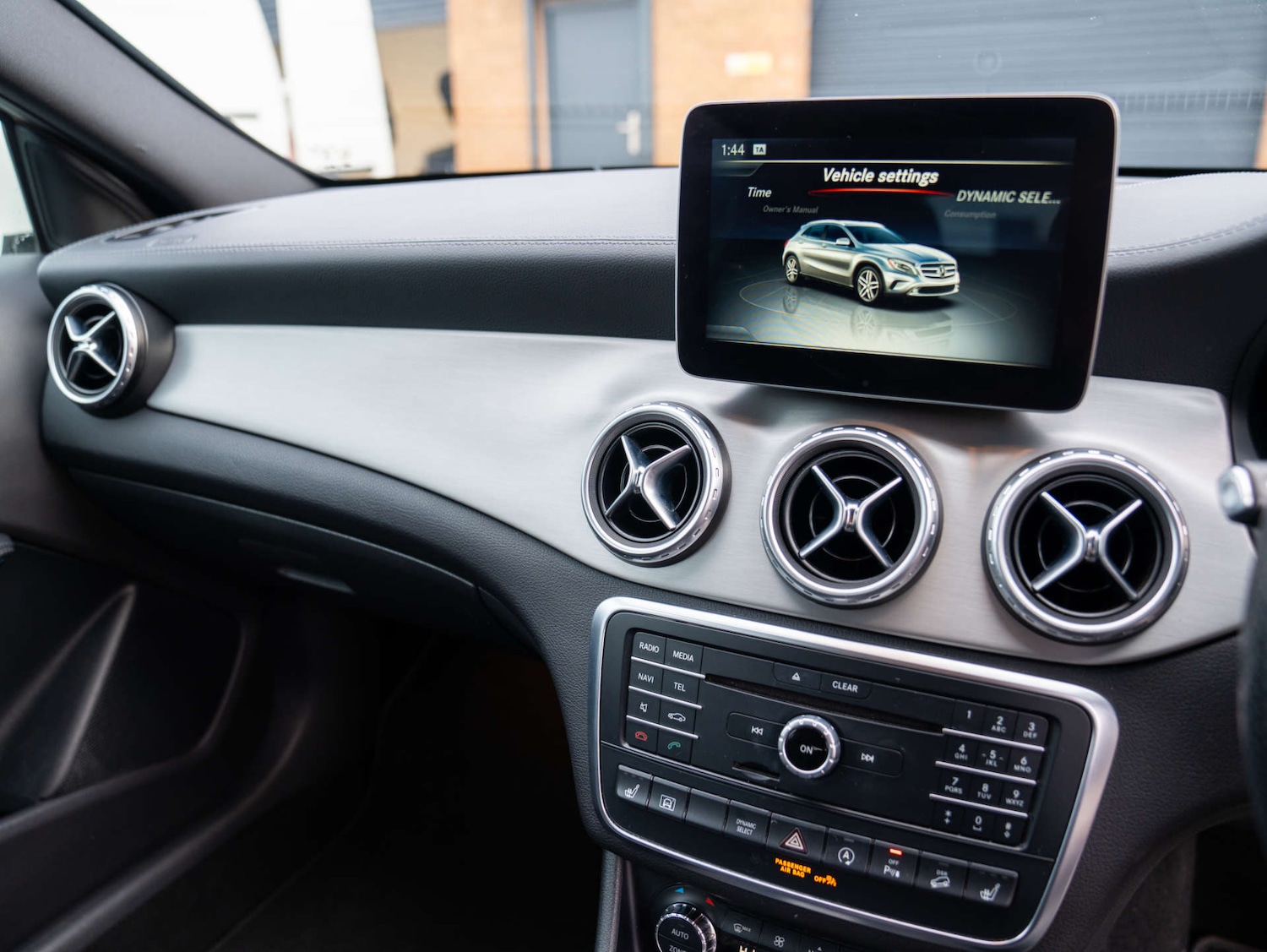 Used Mercedes-Benz GLA 2016 for sale - 76829710: Photo 44