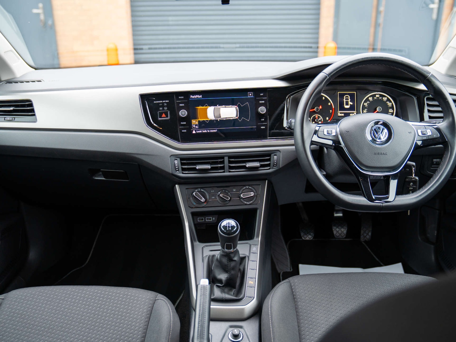 Used Volkswagen Polo 2019 for sale - 77406127: Photo 3