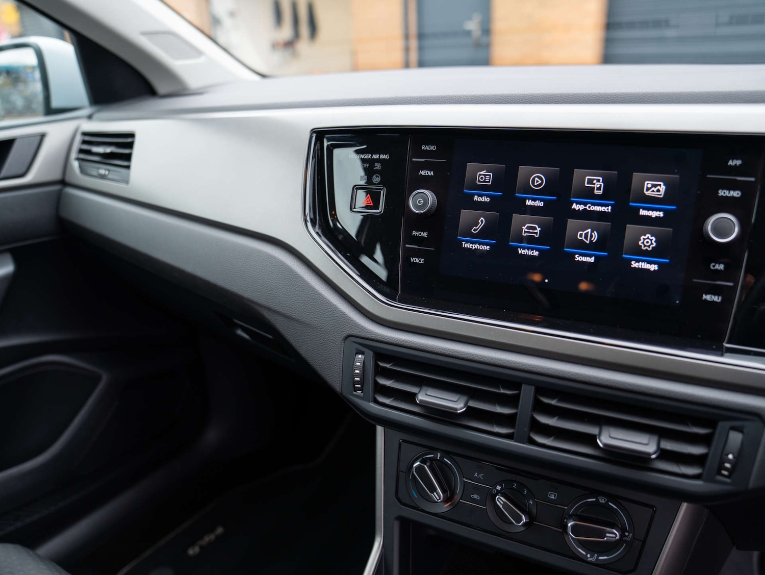 Used Volkswagen Polo 2019 for sale - 77406127: Photo 43