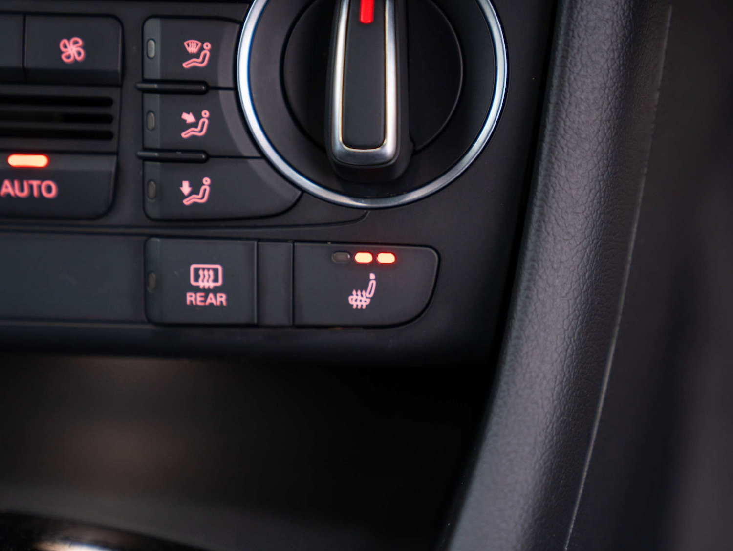 Used Audi Q3 2017 for sale - 77337013: Photo 34