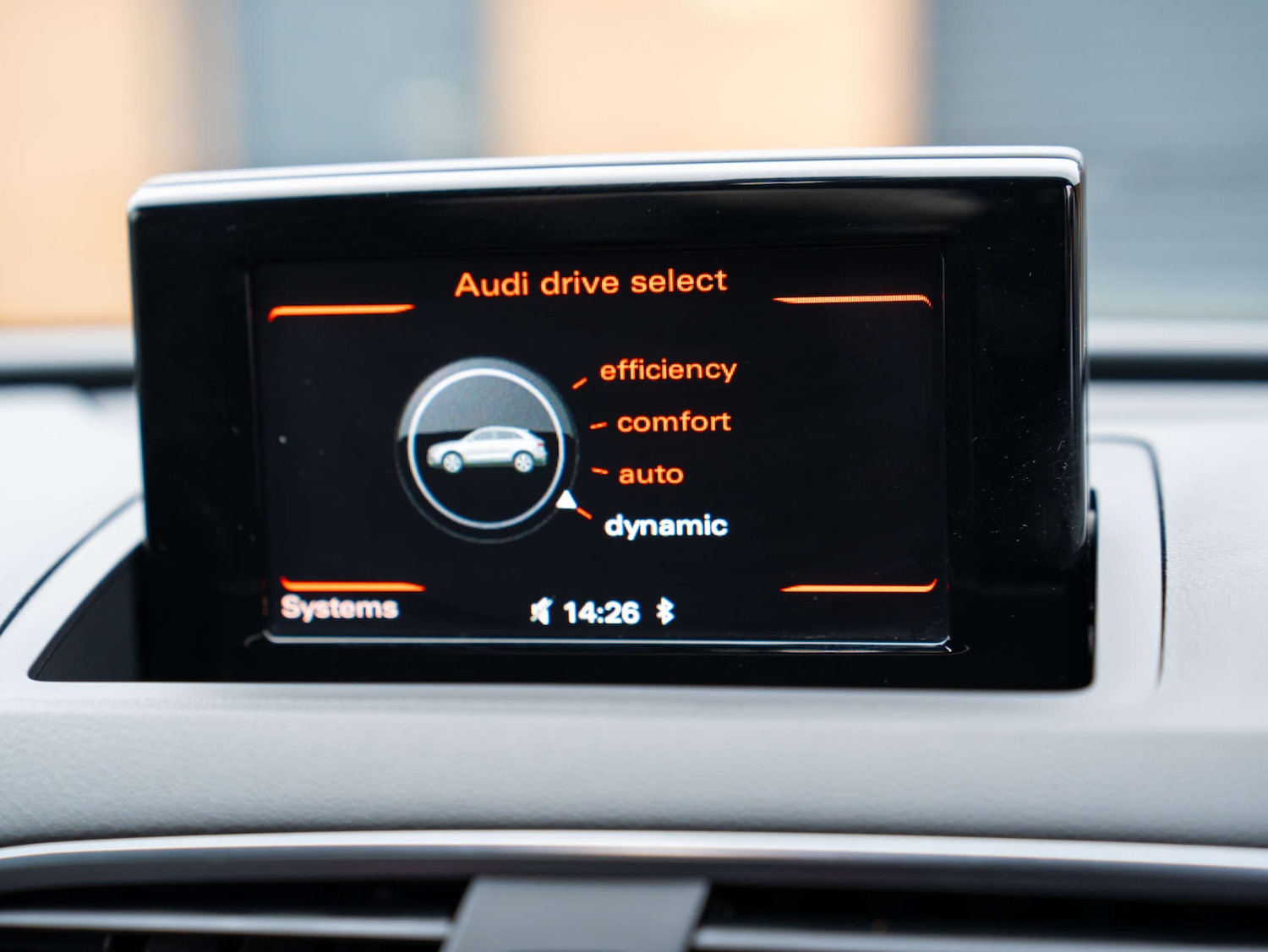 Used Audi Q3 2017 for sale - 77337013: Photo 42