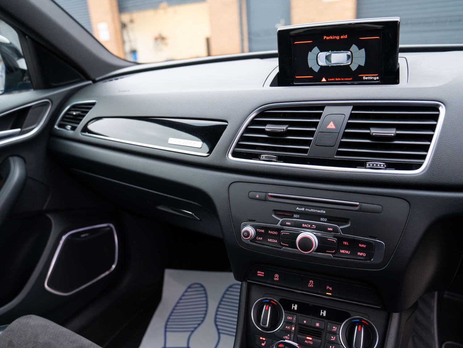 Used Audi Q3 2017 for sale - 77337013: Photo 6