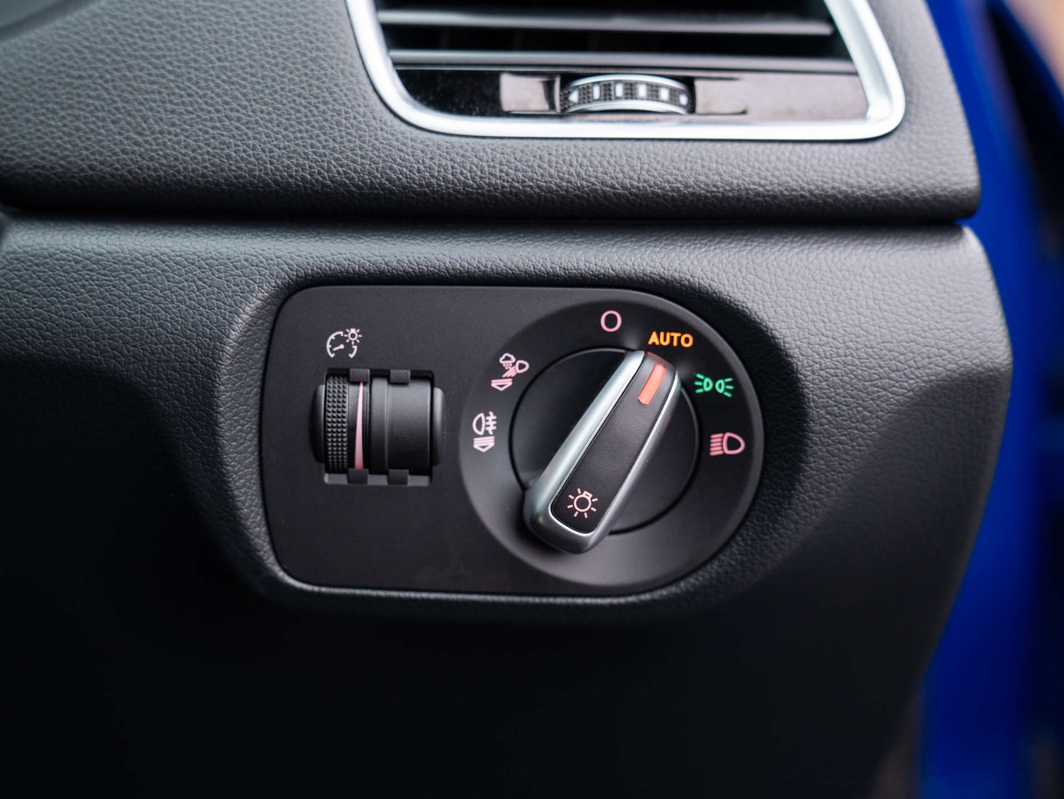 Used Audi Q3 2017 for sale - 77337013: Photo 67