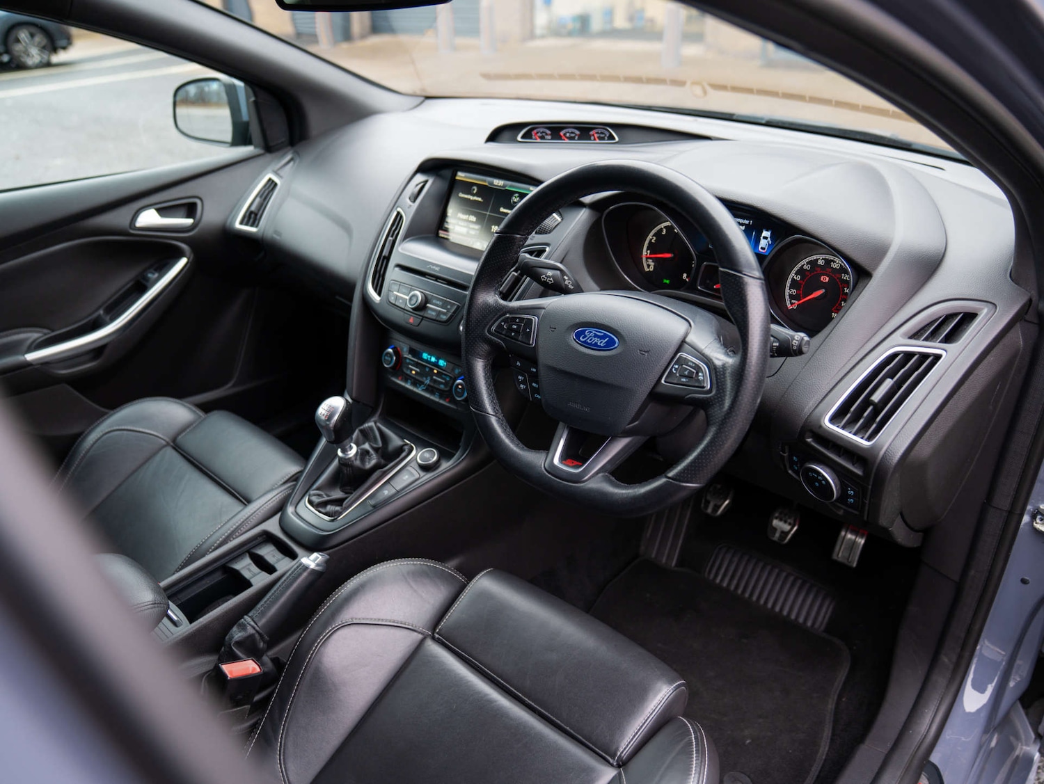 Used Ford Focus 2015 for sale - 77139202: Photo 11