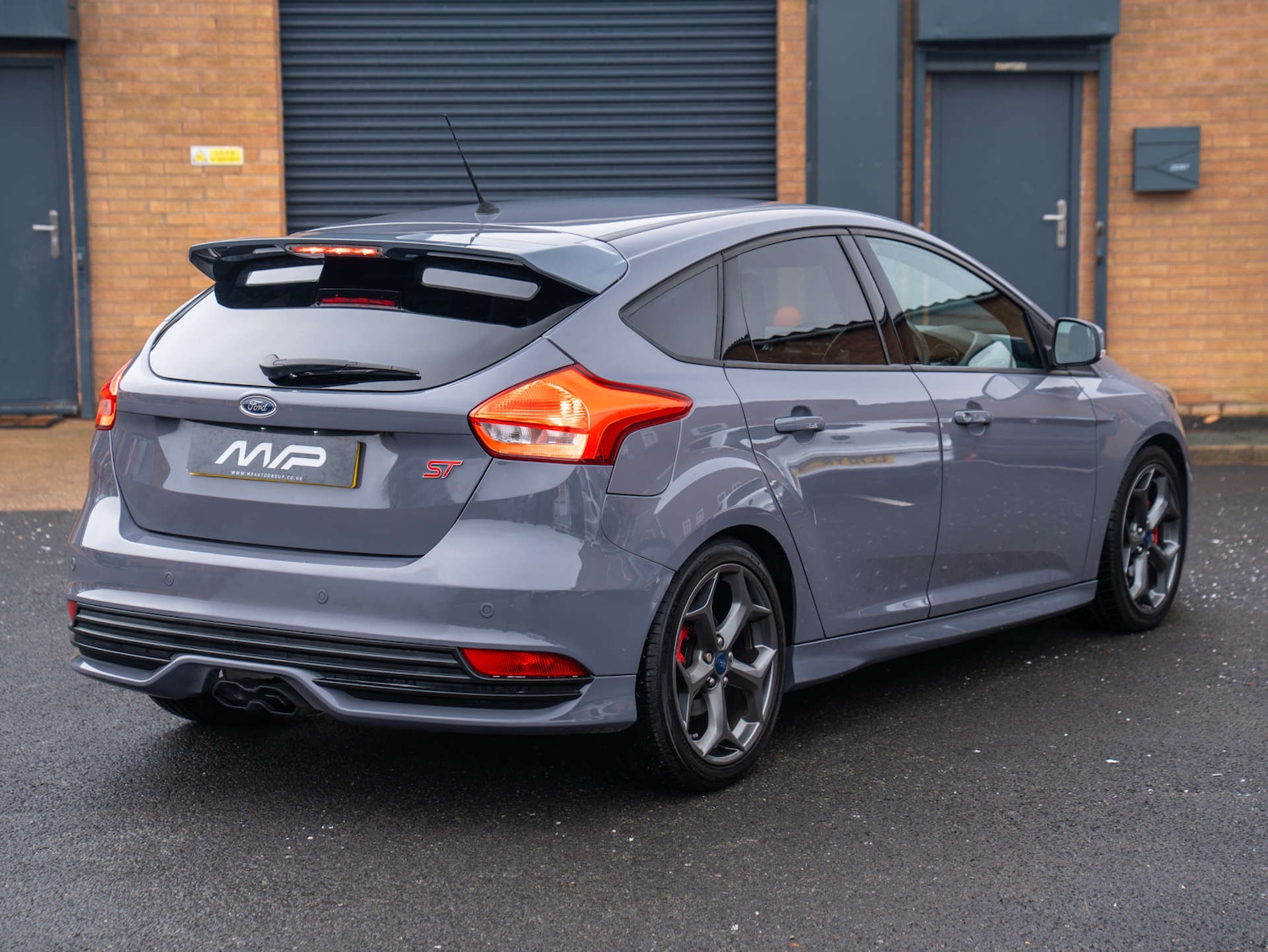 Used Ford Focus 2015 for sale - 77139202: Photo 2