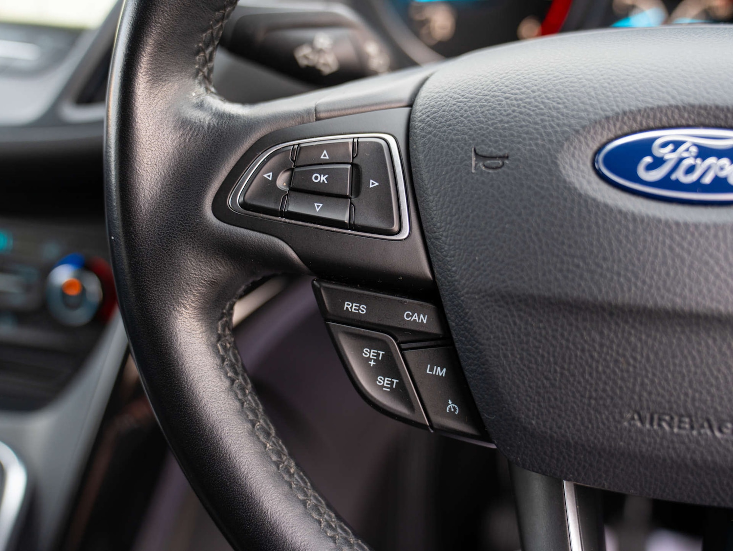 Used Ford Kuga 2018 for sale - 77172426: Photo 32