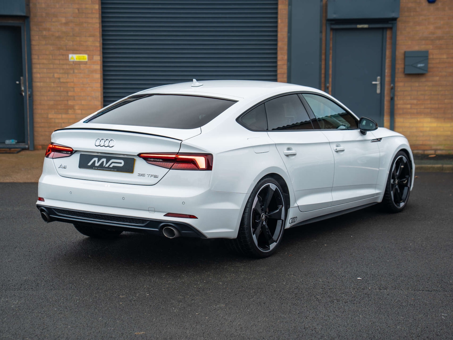 Used Audi A5 2019 for sale - 77033653: Photo 2