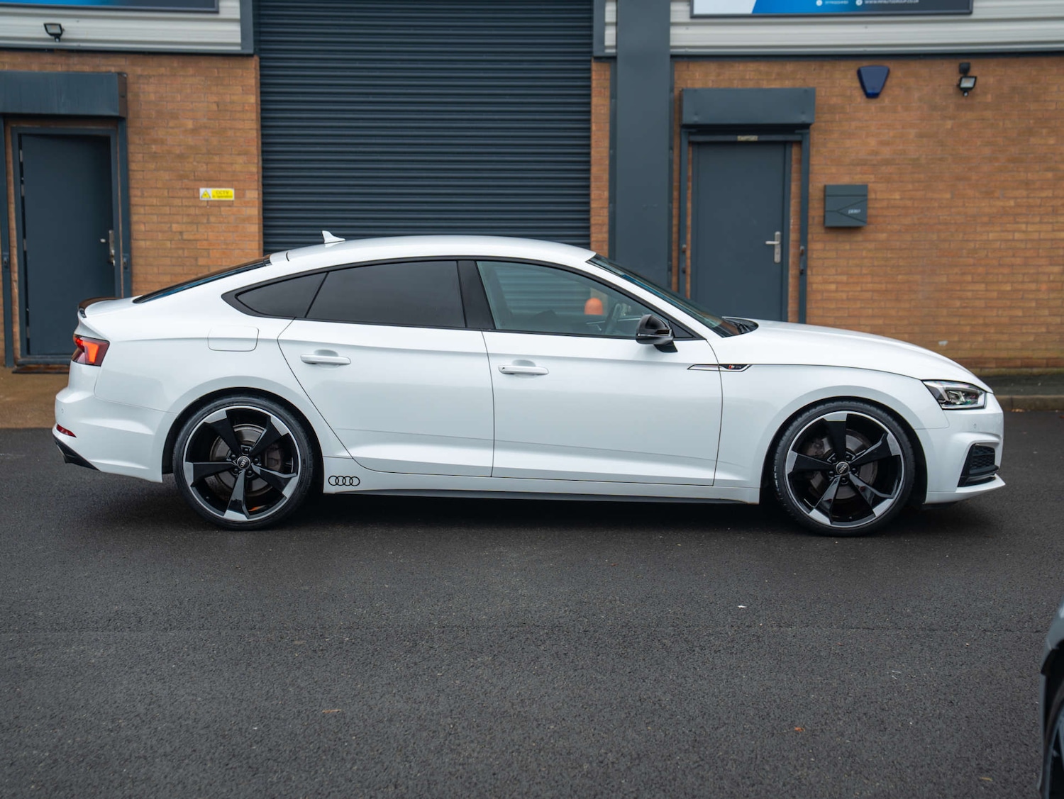 Used Audi A5 2019 for sale - 77033653: Photo 9