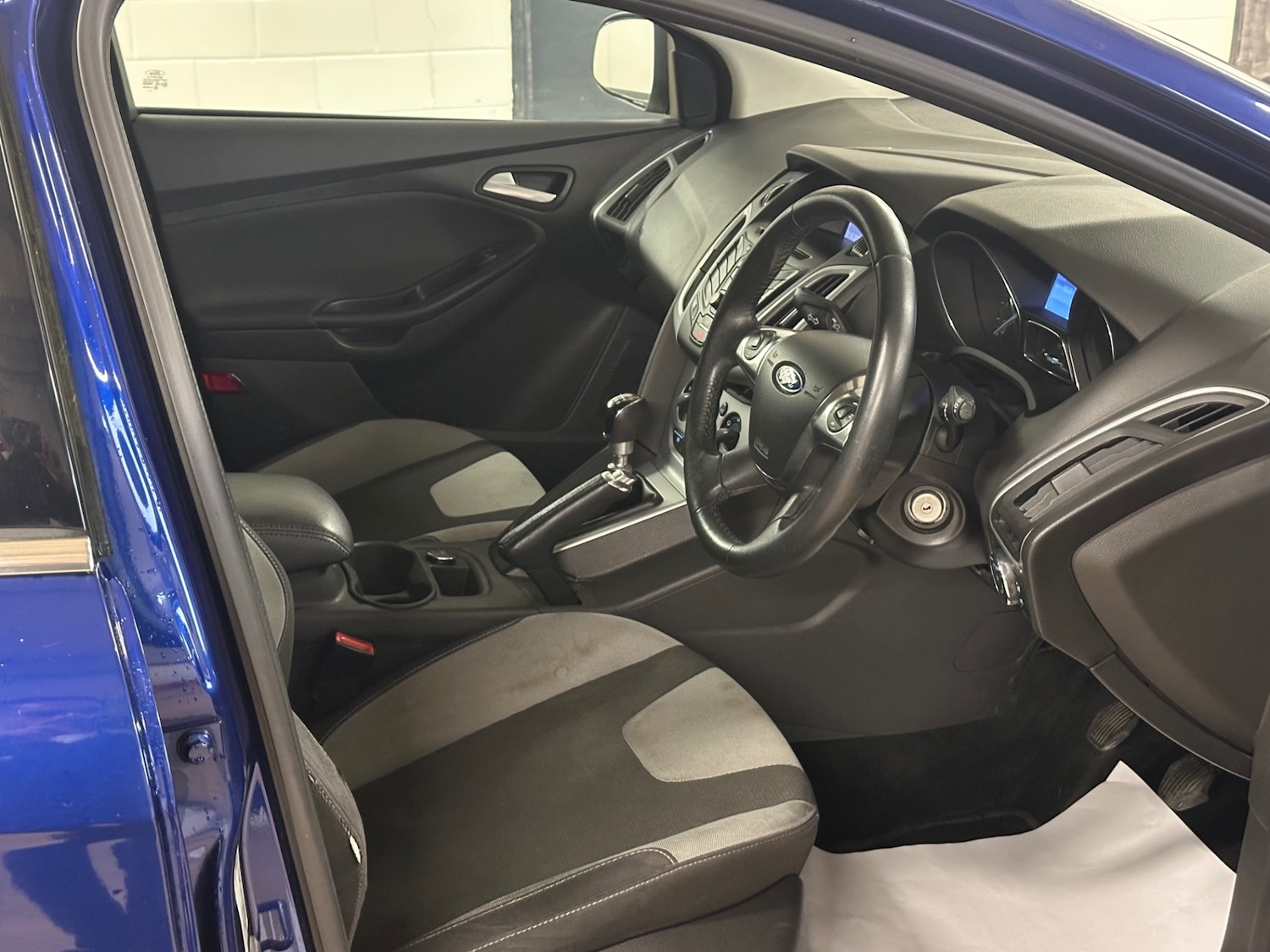 Used Ford Focus 2013 for sale - 77981952: Photo 17