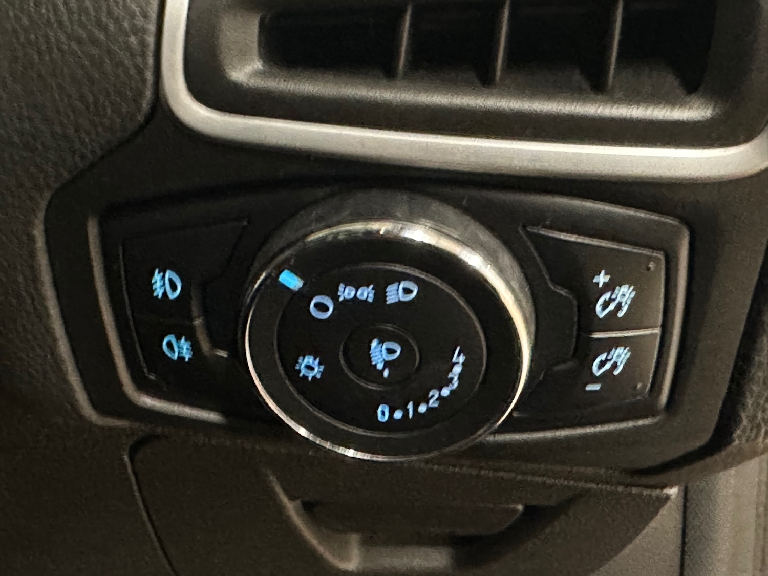 Used Ford Focus 2013 for sale - 77981952: Photo 33