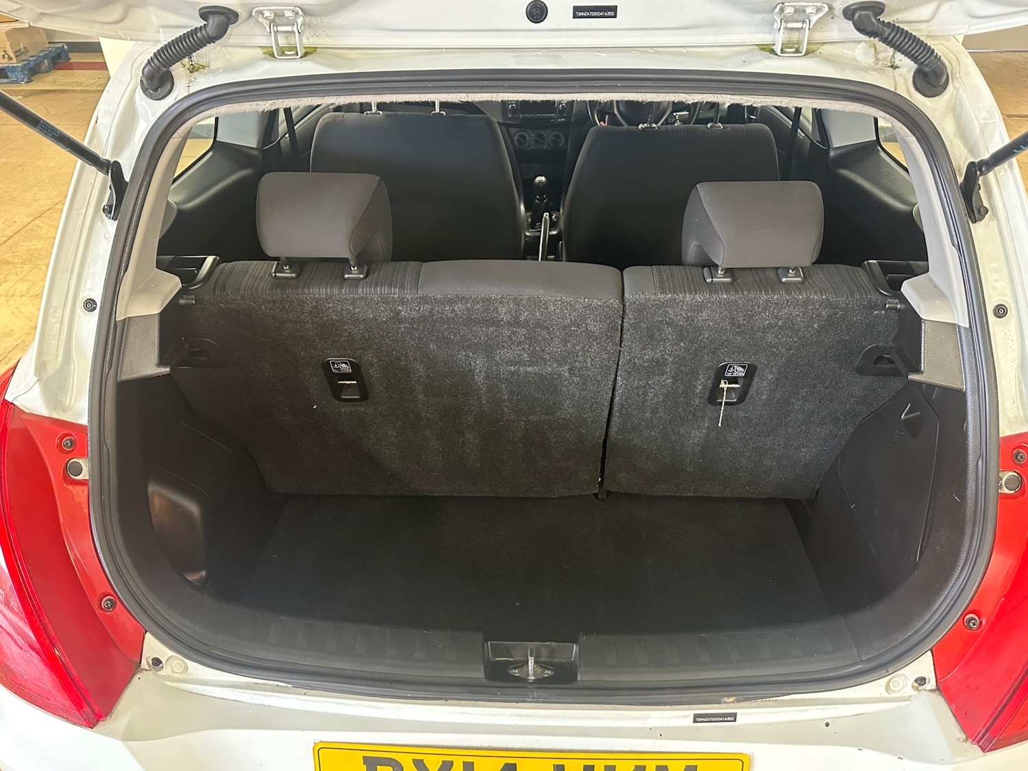 Used Suzuki Swift 2014 for sale - 77904250: Photo 11