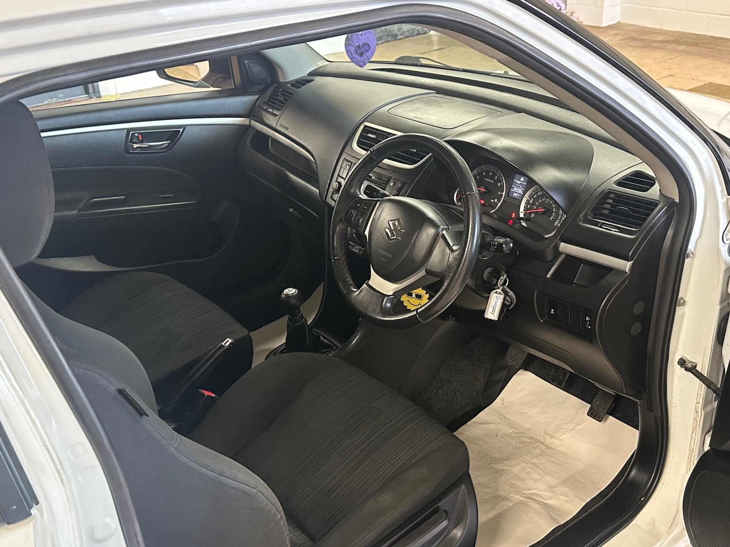 Used Suzuki Swift 2014 for sale - 77904250: Photo 13