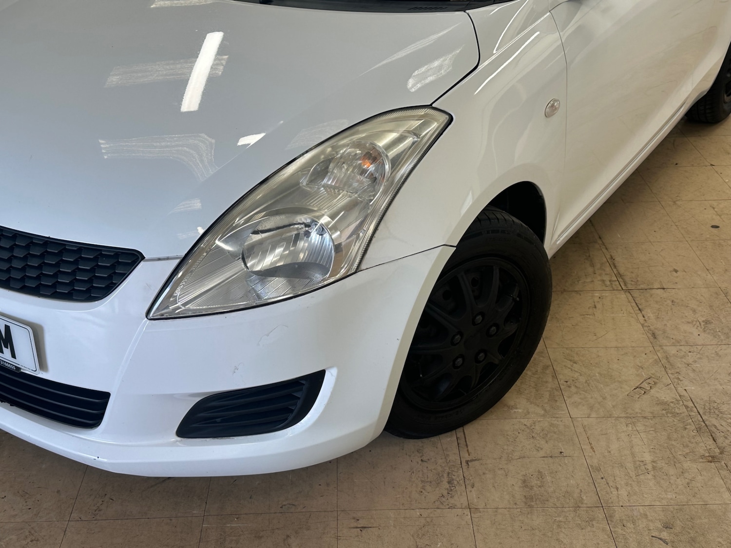 Used Suzuki Swift 2014 for sale - 77904250: Photo 2
