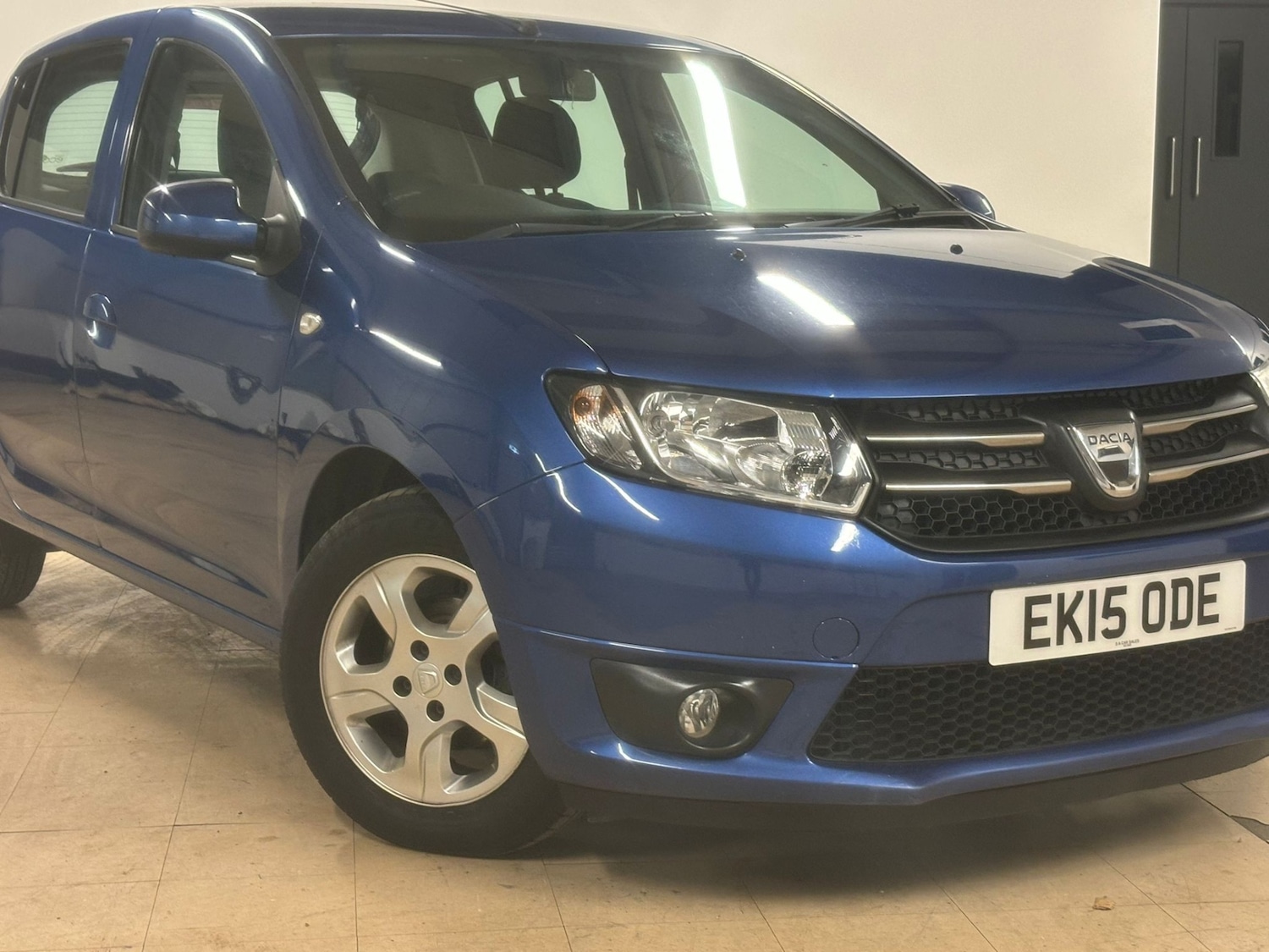 Used Dacia Sandero 2015 for sale - 77950699: Photo 2
