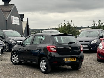 Used Dacia Sandero 2016 for sale - 75673730: Photo