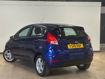 Used Ford Fiesta 2015 for sale - 78600582: Photo