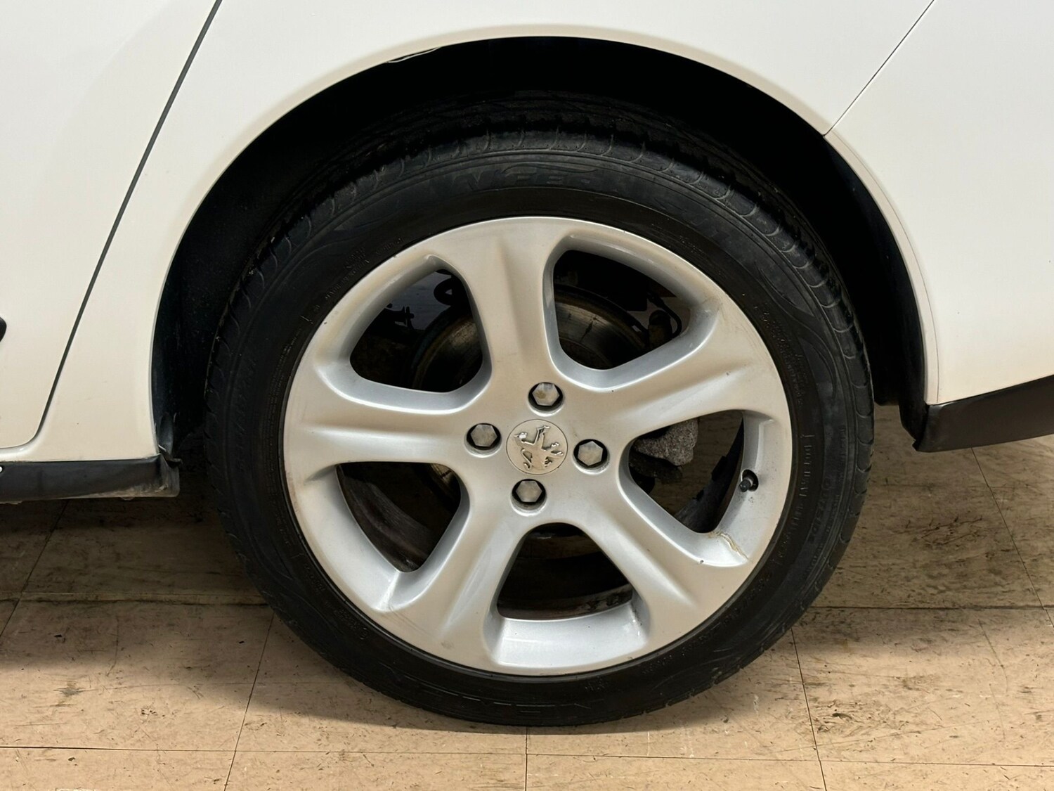 Used Peugeot 3008 2013 for sale - 77906383: Photo 10