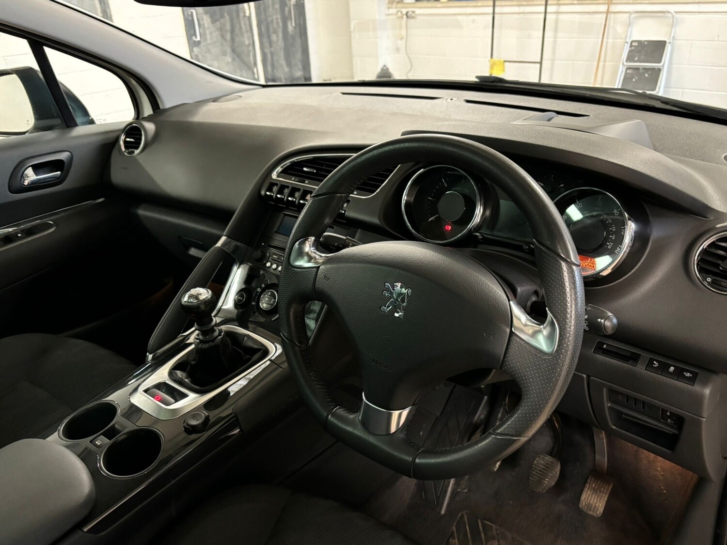 Used Peugeot 3008 2013 for sale - 77906383: Photo 19