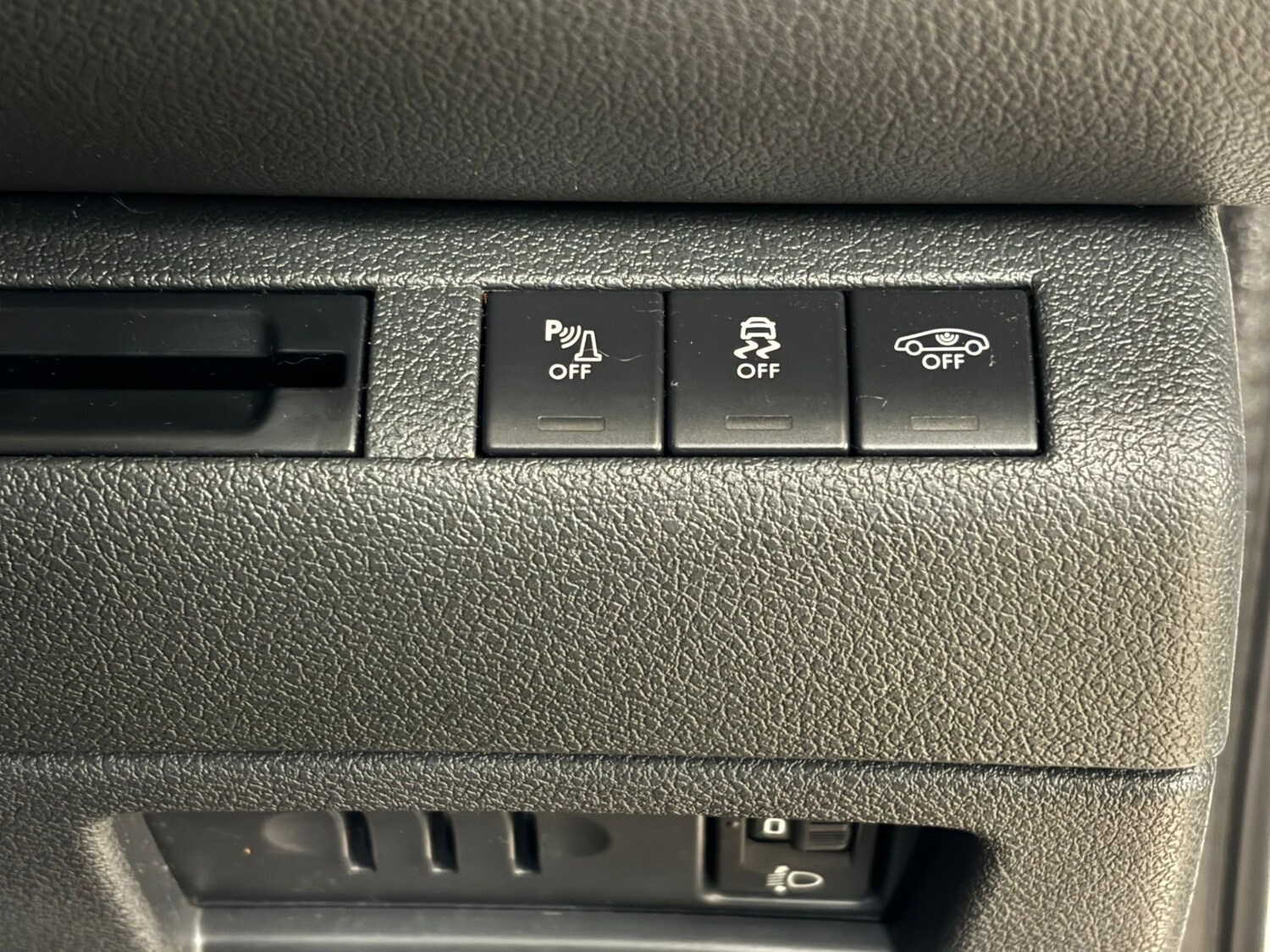 Used Peugeot 3008 2013 for sale - 77906383: Photo 31