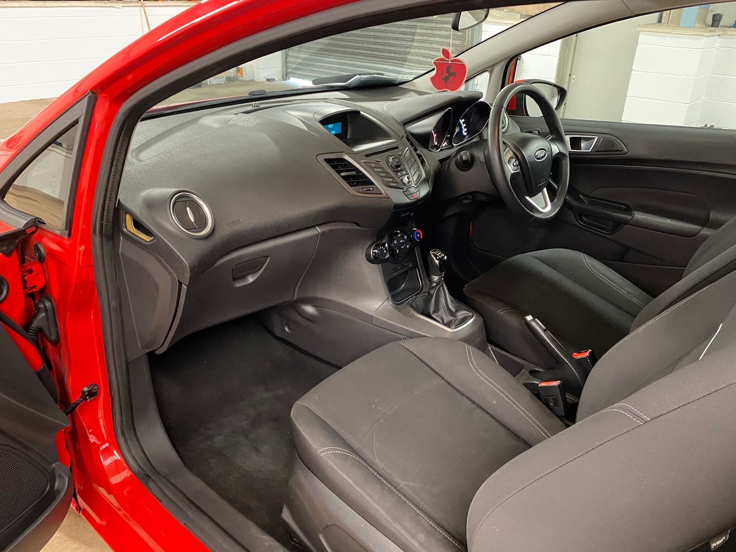 Used Ford Fiesta 2014 for sale - 78146109: Photo 15