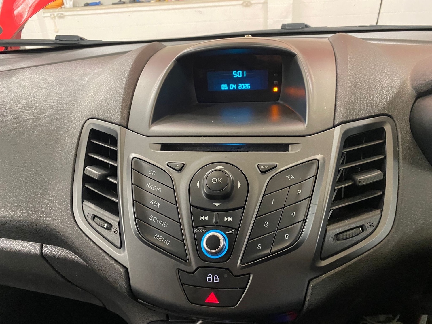 Used Ford Fiesta 2014 for sale - 78146109: Photo 17