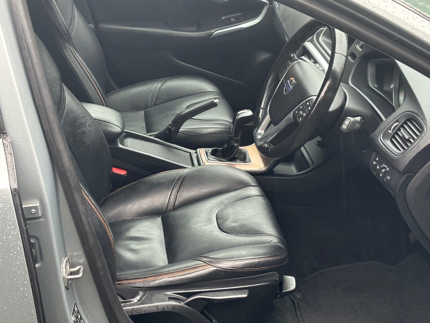 Used Volvo V40 2015 for sale - 77969071: Photo 17