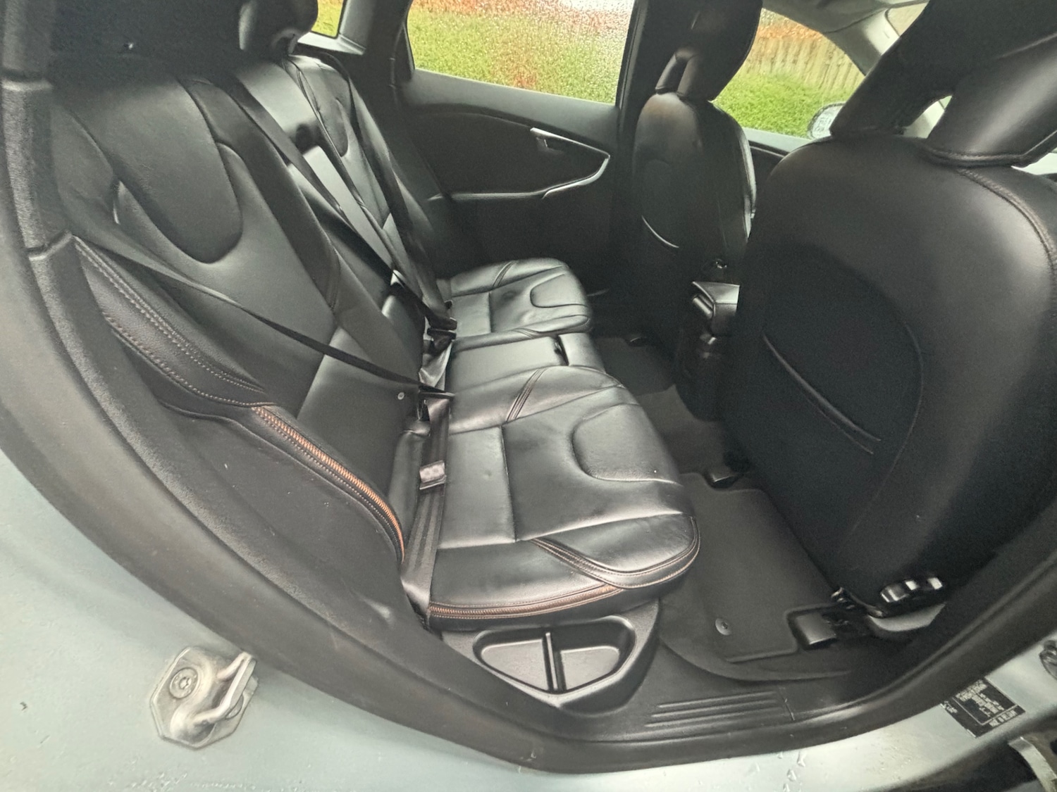 Used Volvo V40 2015 for sale - 77969071: Photo 24