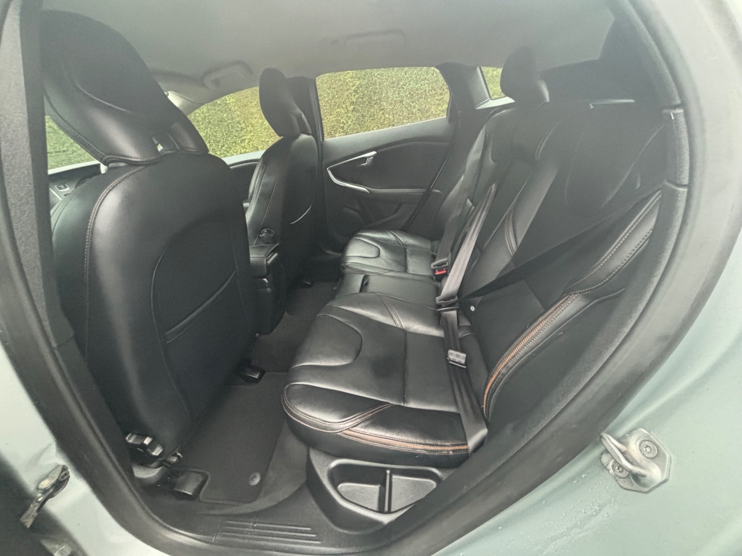 Used Volvo V40 2015 for sale - 77969071: Photo 31