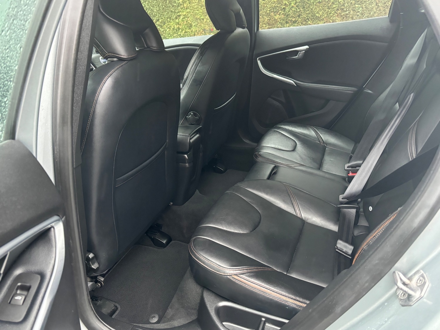 Used Volvo V40 2015 for sale - 77969071: Photo 34