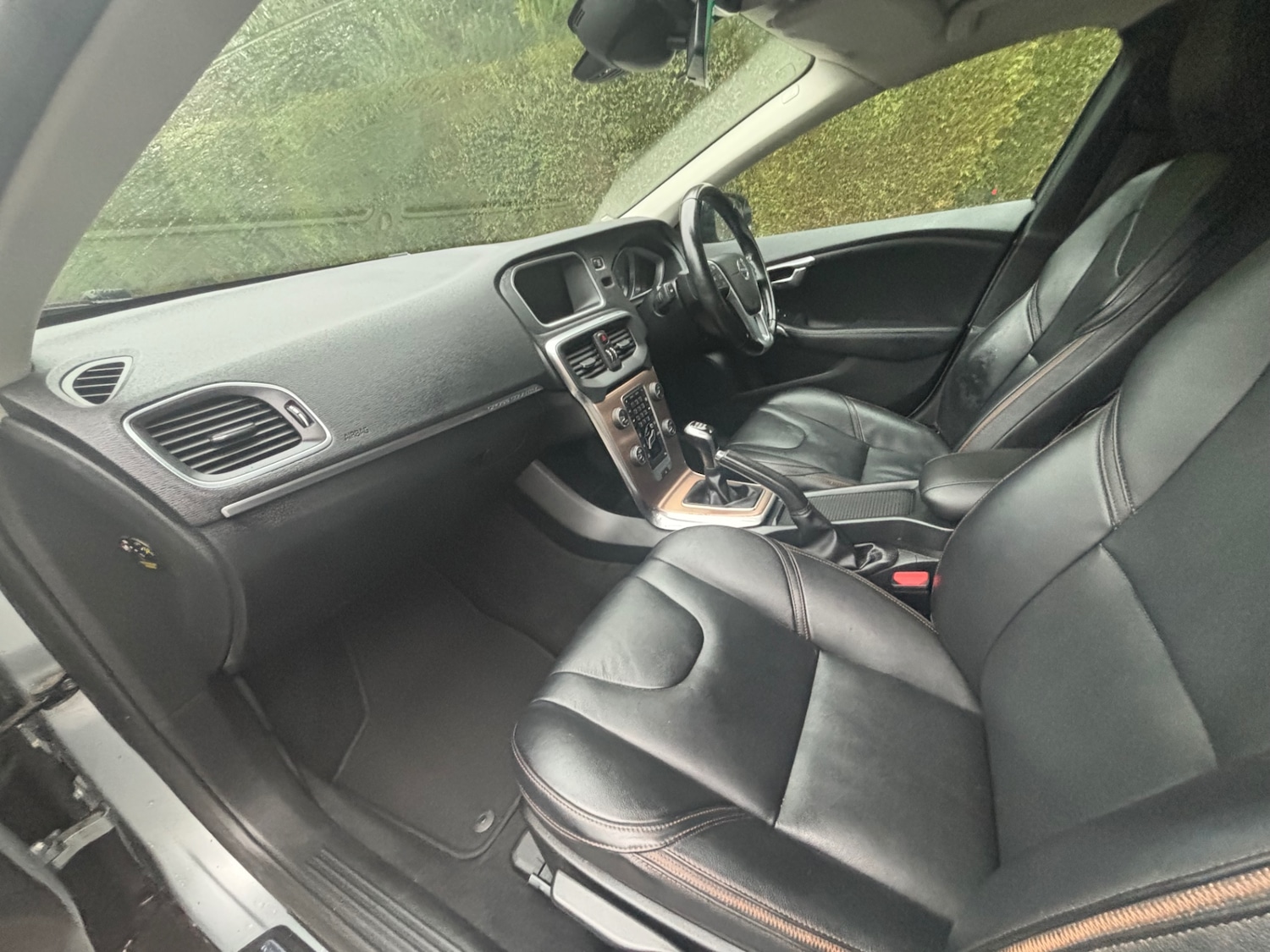 Used Volvo V40 2015 for sale - 77969071: Photo 39