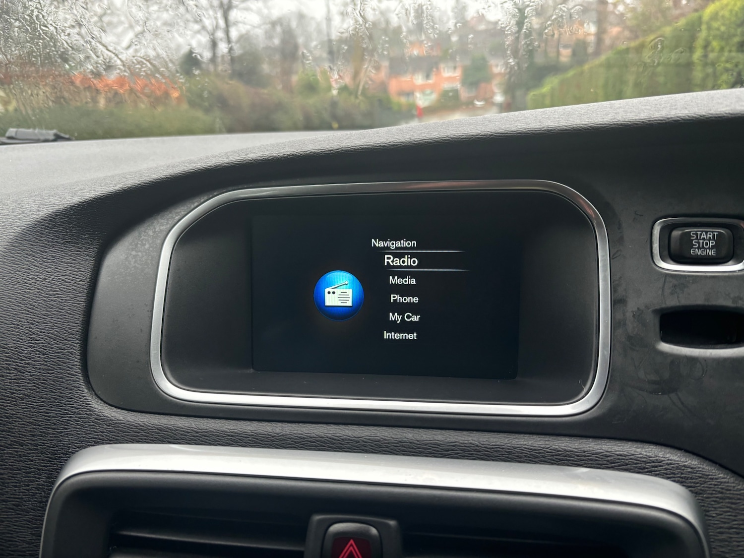 Used Volvo V40 2015 for sale - 77969071: Photo 61