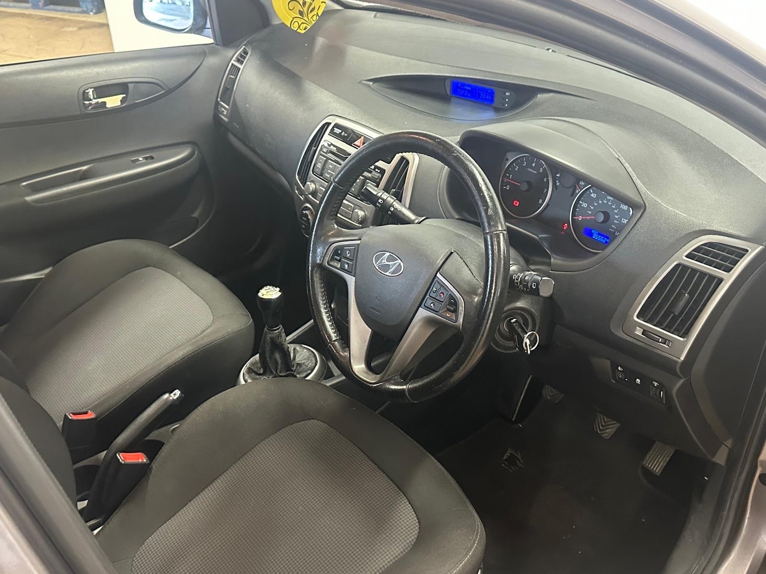 Used Hyundai i20 2012 for sale - 77981181: Photo 14