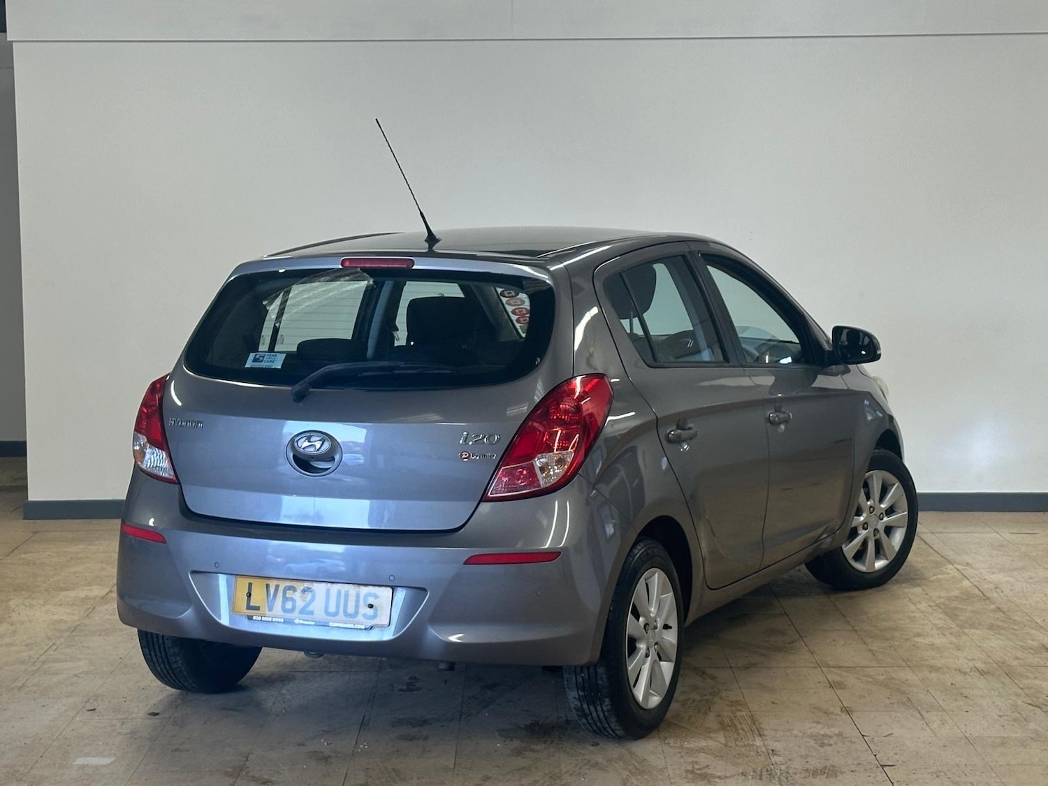 Used Hyundai i20 2012 for sale - 77981181: Photo 2