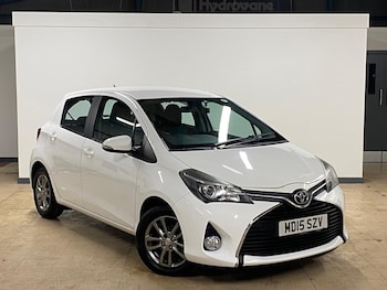 Used Toyota Yaris 2015 for sale - 78386639: Photo
