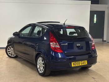 Used Hyundai i30 2008 for sale - 78415410: Photo