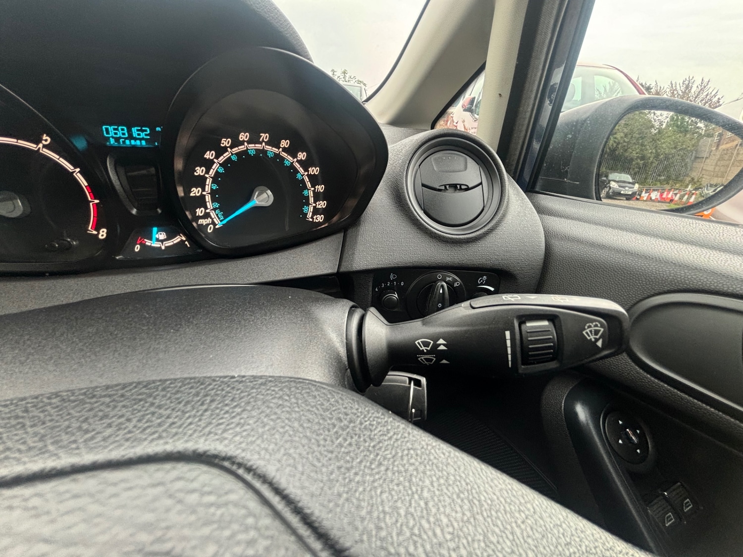 Vehicle 29