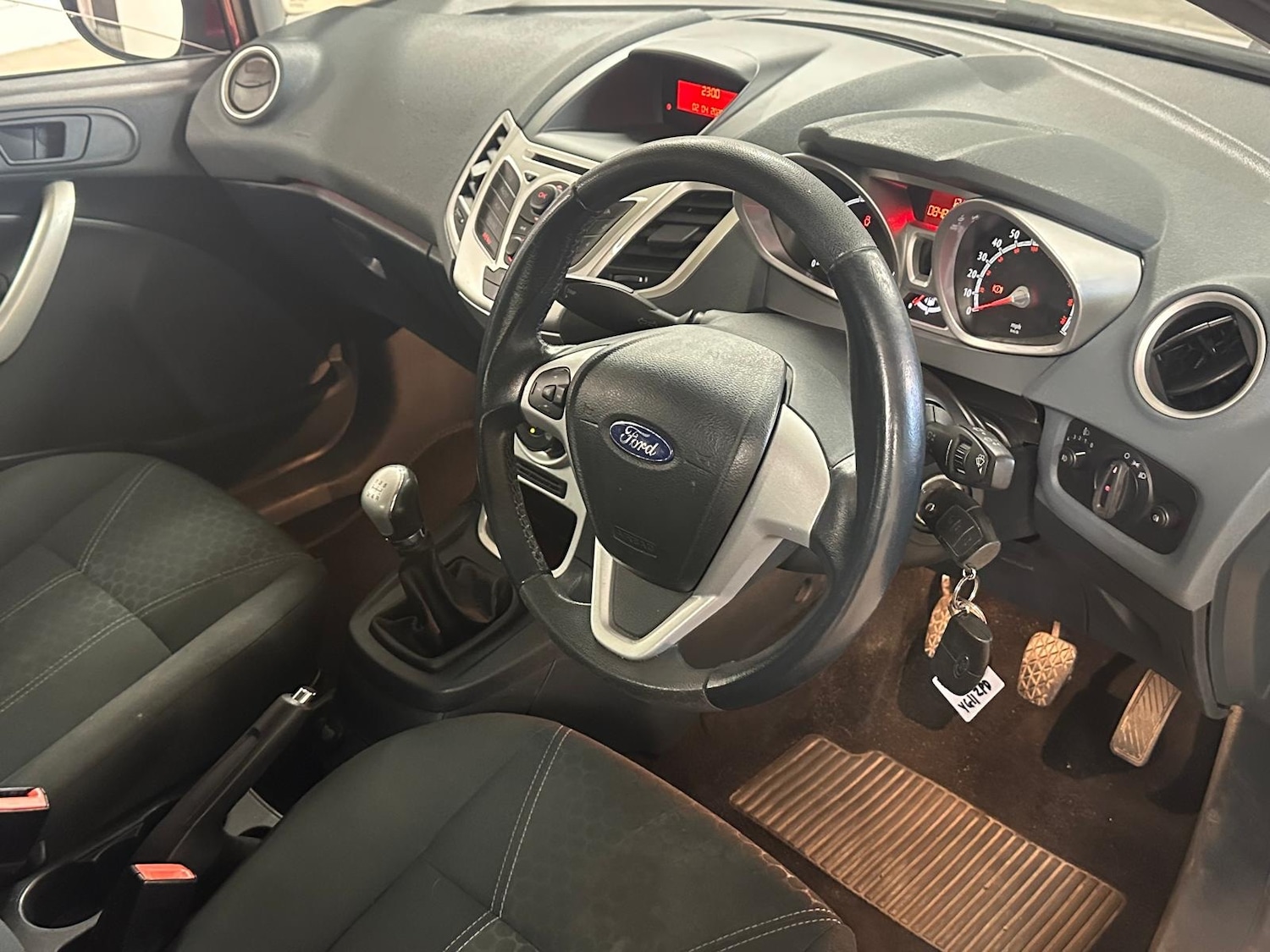 Used Ford Fiesta 2011 for sale - 78135247: Photo 17