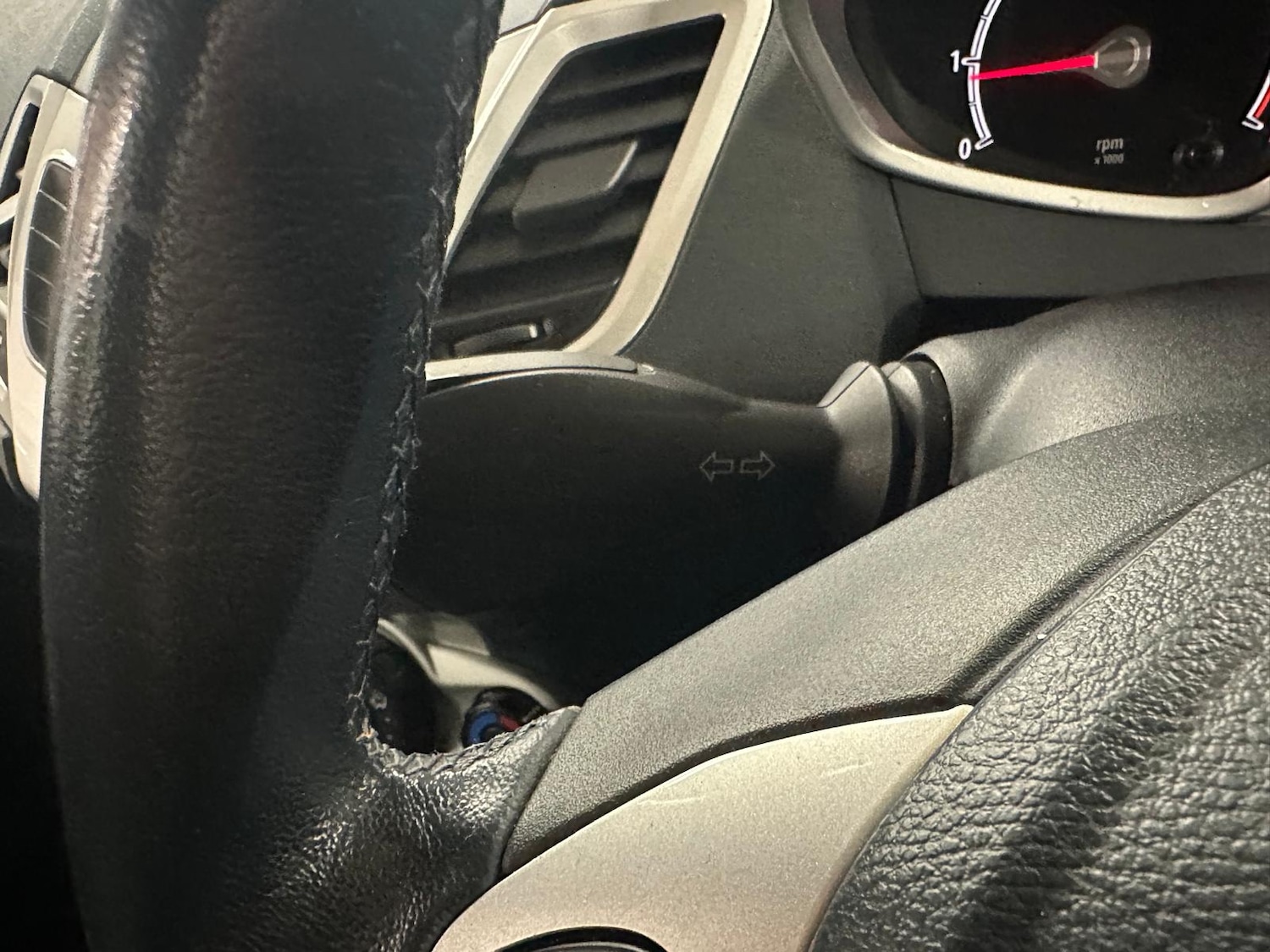 Used Ford Fiesta 2011 for sale - 78135247: Photo 24