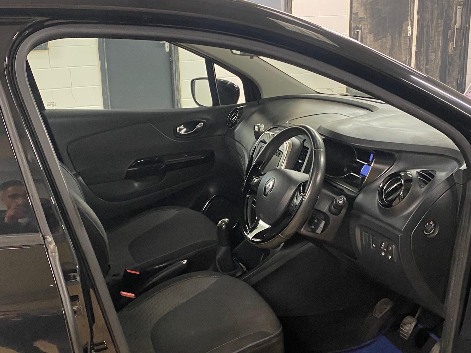 Used Renault Captur 2014 for sale - 78146104: Photo 21