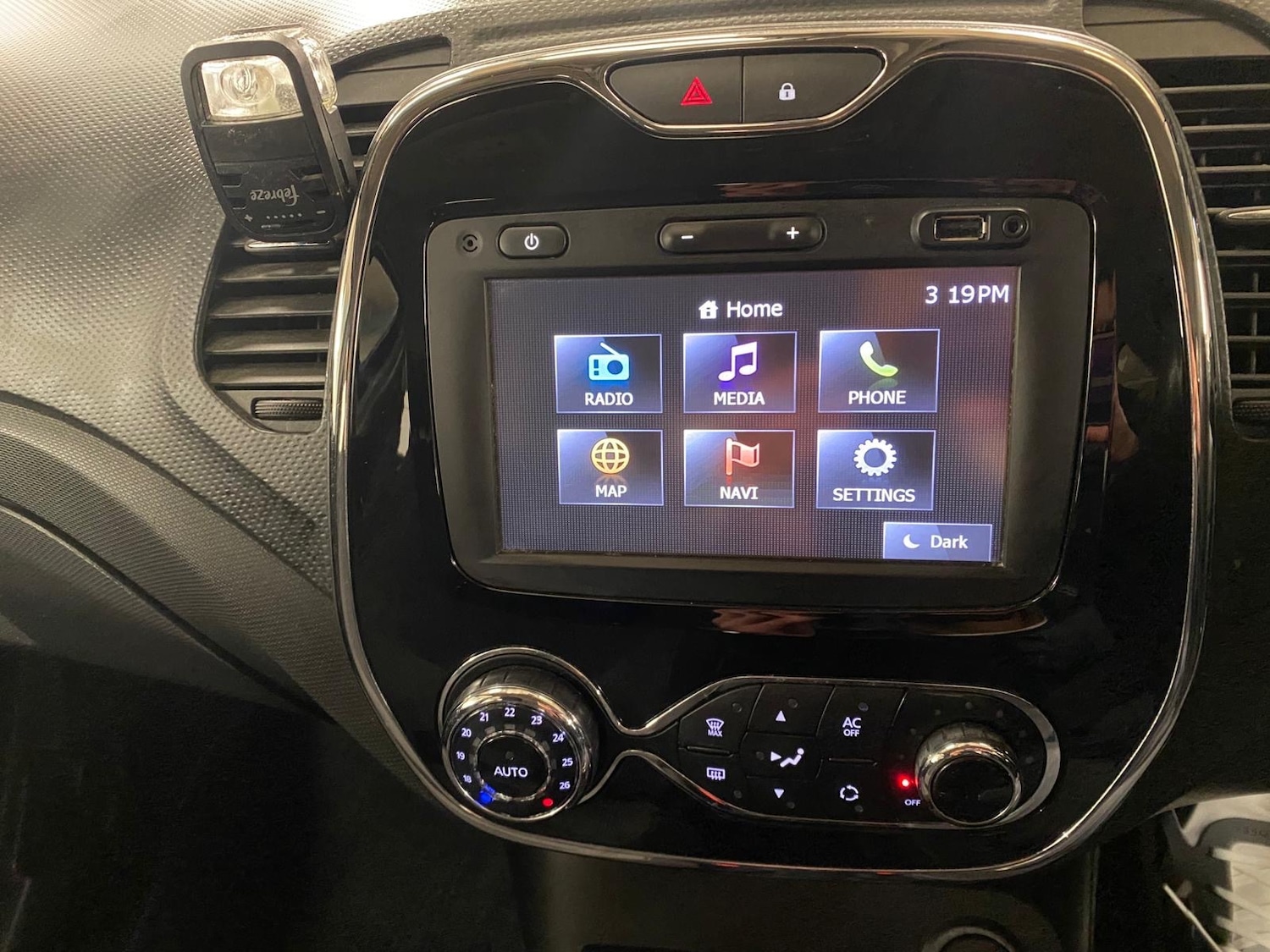 Used Renault Captur 2014 for sale - 78146104: Photo 26