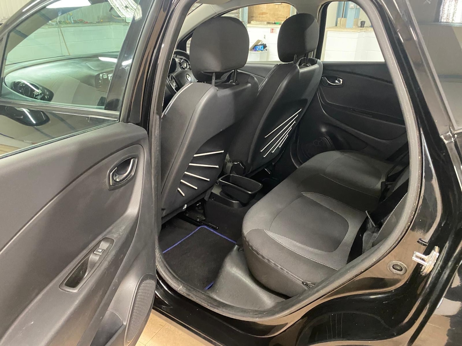 Used Renault Captur 2014 for sale - 78146104: Photo 30