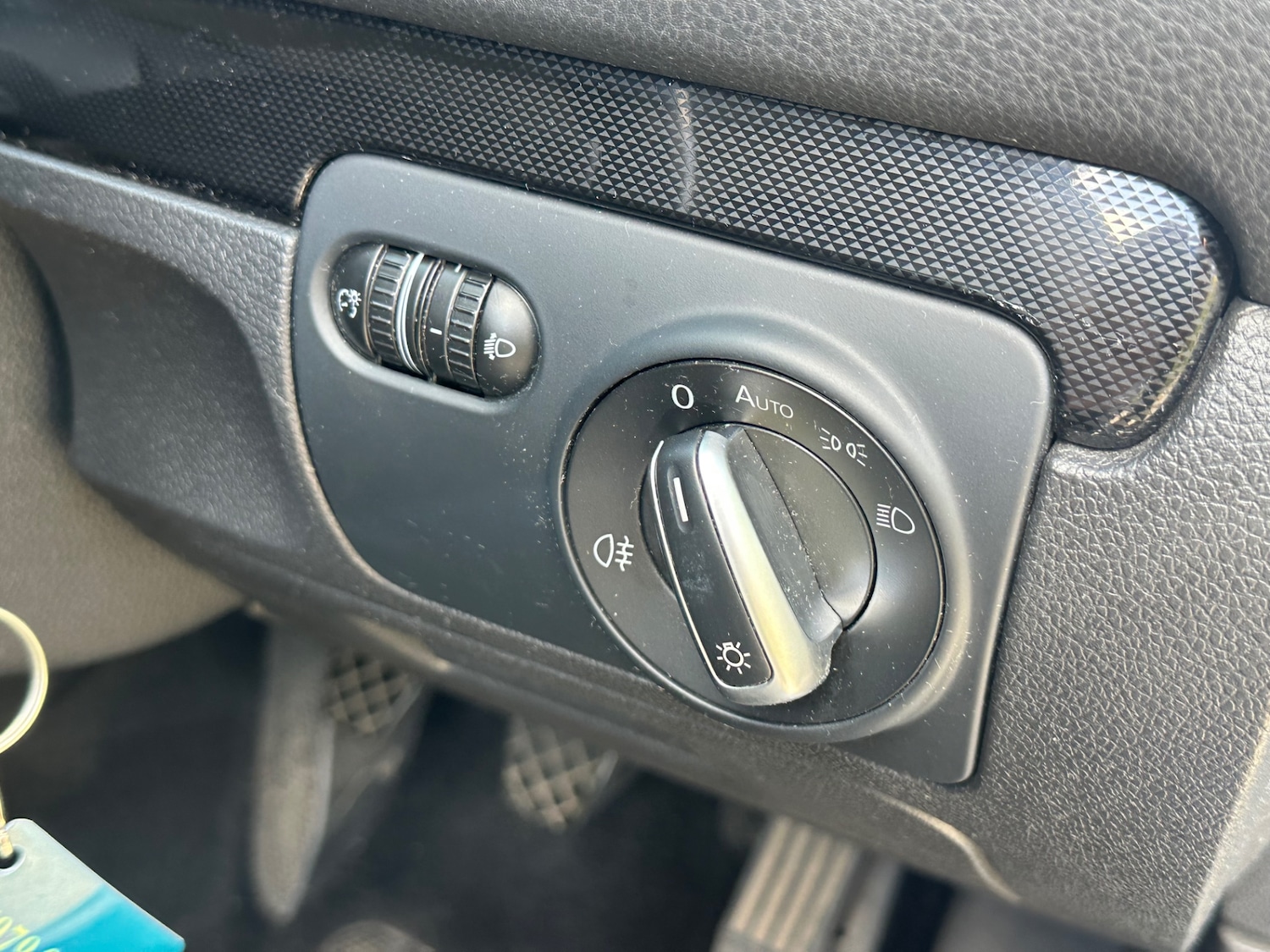 Used Volkswagen Golf 2011 for sale - 78108307: Photo 20