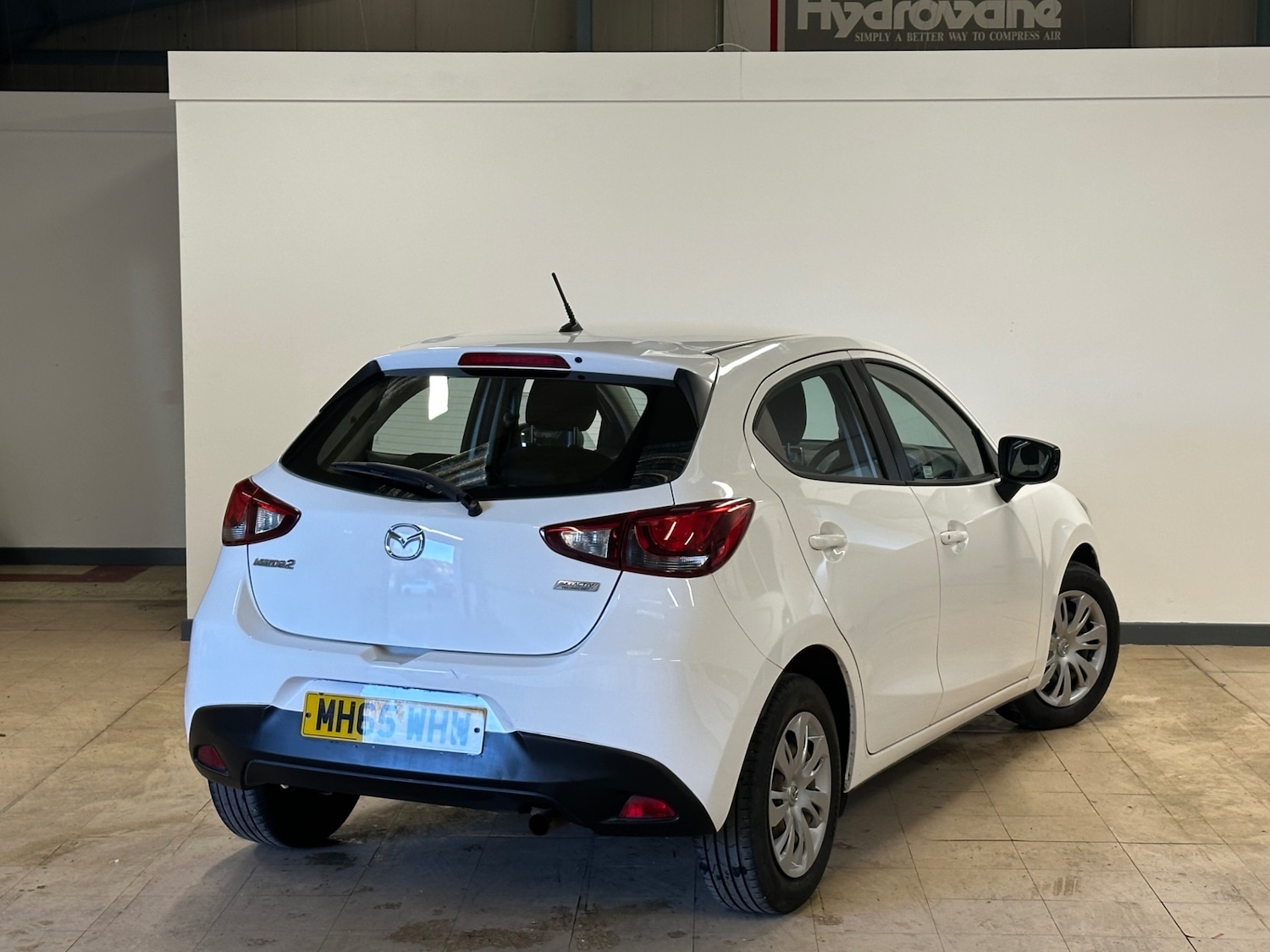 Used Mazda Mazda2 2016 for sale - 77906168: Photo 7