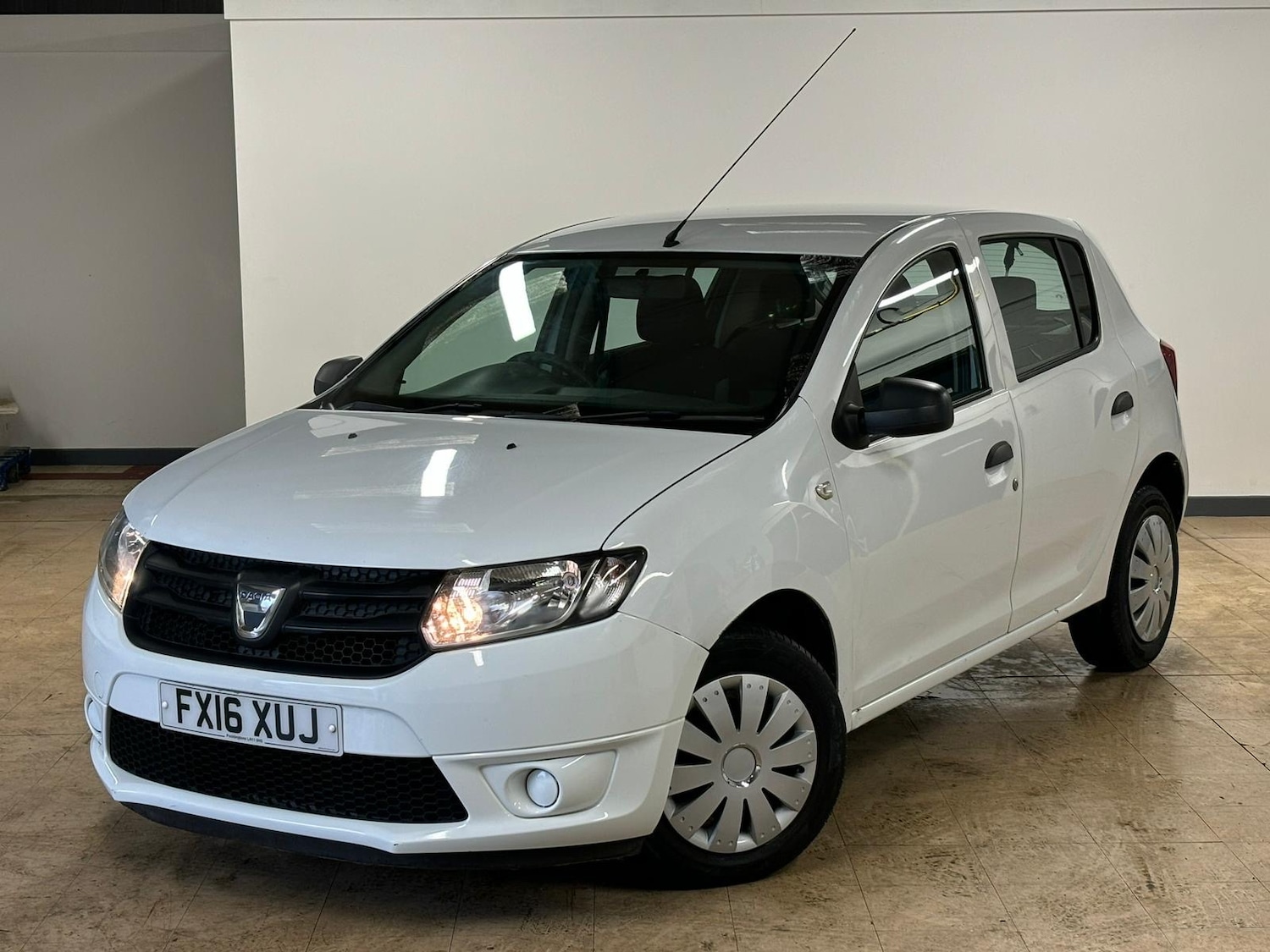 Used Dacia Sandero 2016 for sale - 77906745: Photo 3