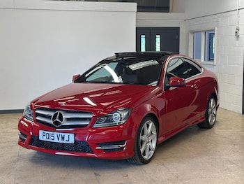 Used Mercedes-Benz C Class 2015 for sale - 79255184: Photo