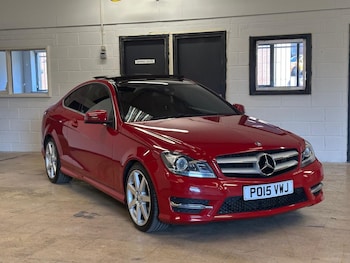 Used Mercedes-Benz C Class 2015 for sale - 79255184: Photo