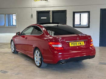Used Mercedes-Benz C Class 2015 for sale - 79255184: Photo